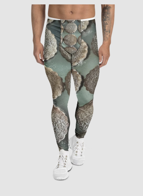 Patterned leggings with a textured earth-tone design